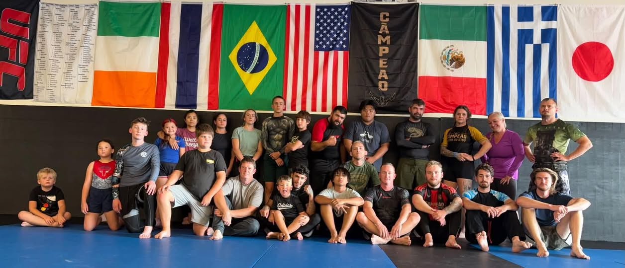 Campeao Jiu-Jitsu students and families